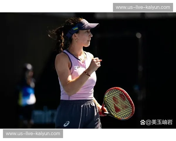 网球小组赛：突破极限，展现风采